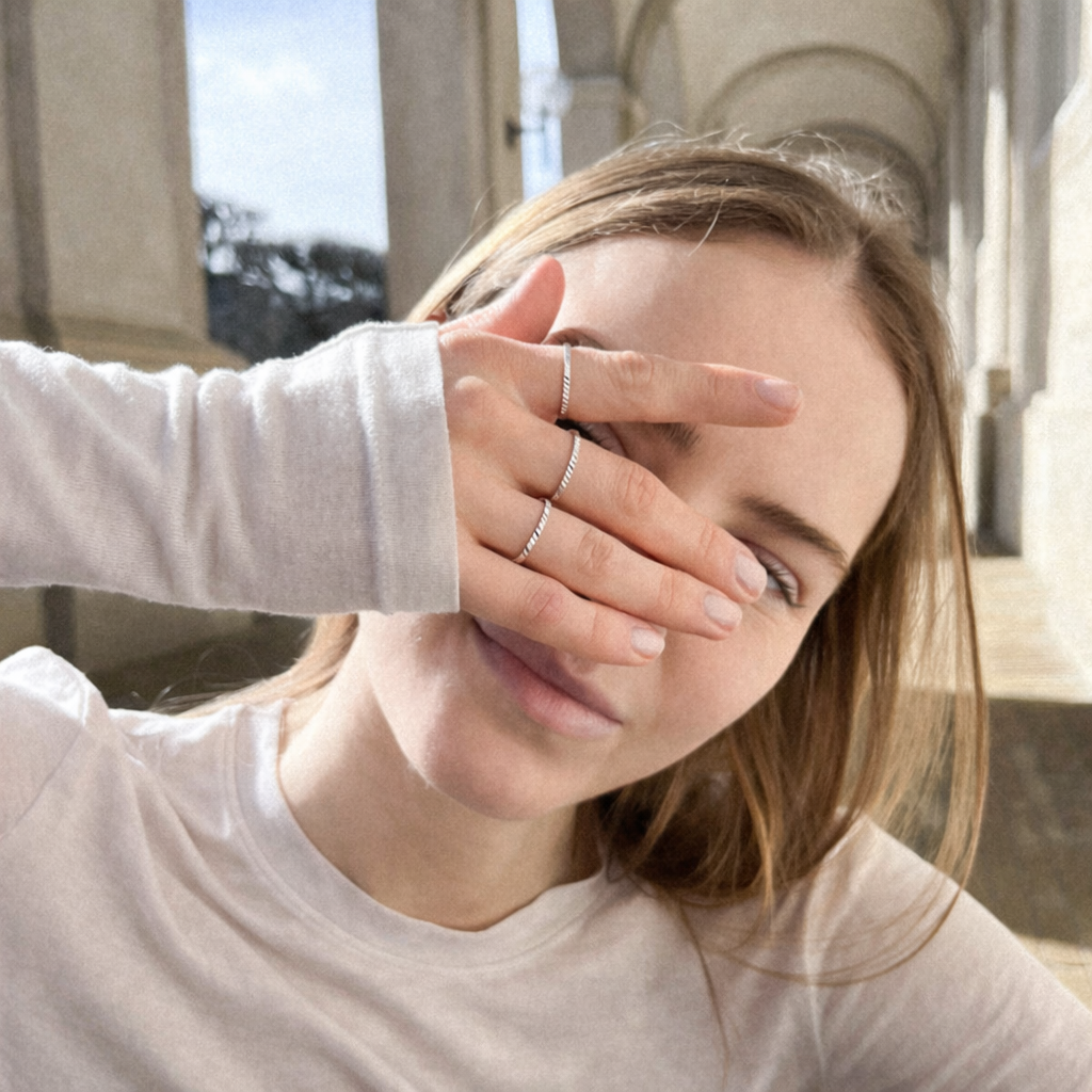 Small Reflection ring